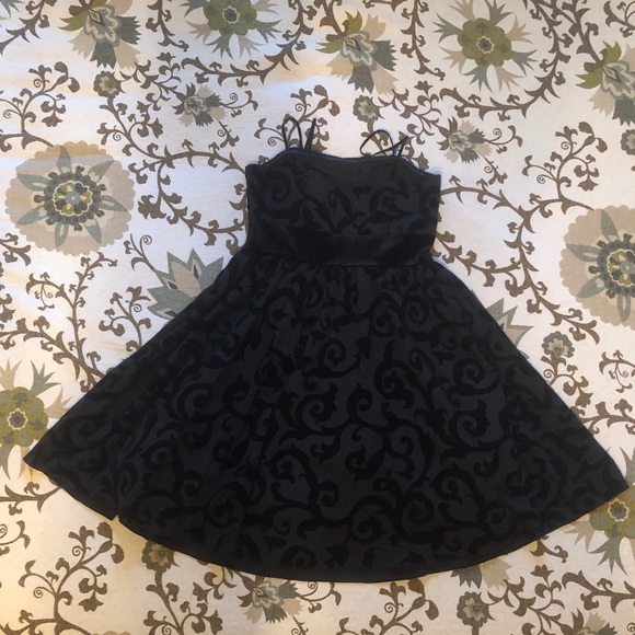 Eliza J Dresses & Skirts - Eliza J Black Cocktail Dress Sz 14 Spaghetti Strap